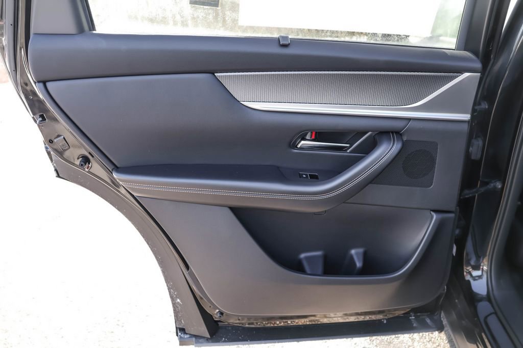 New 2026 MAZDA CX-70 SC Plus AWD/4WD image 30
