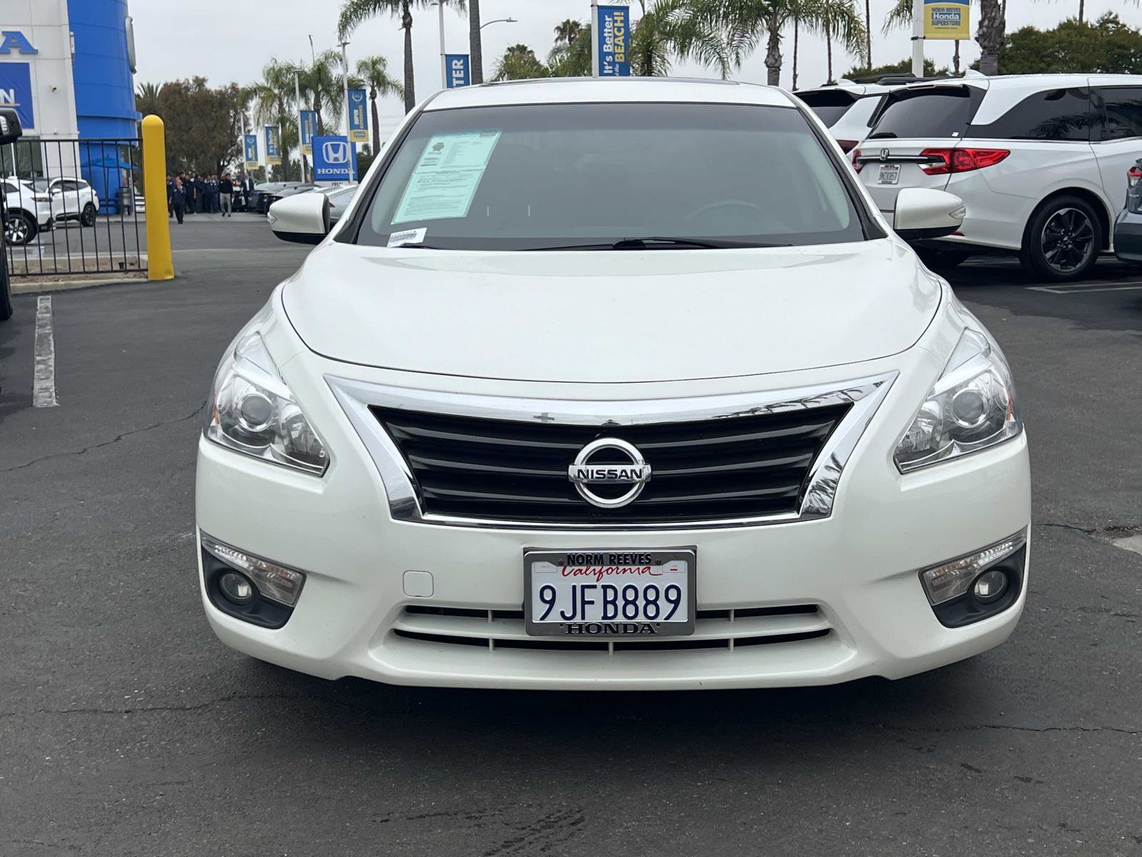Used 2015 Nissan Altima 2.5 SL w/ Moonroof Package FWD image 4
