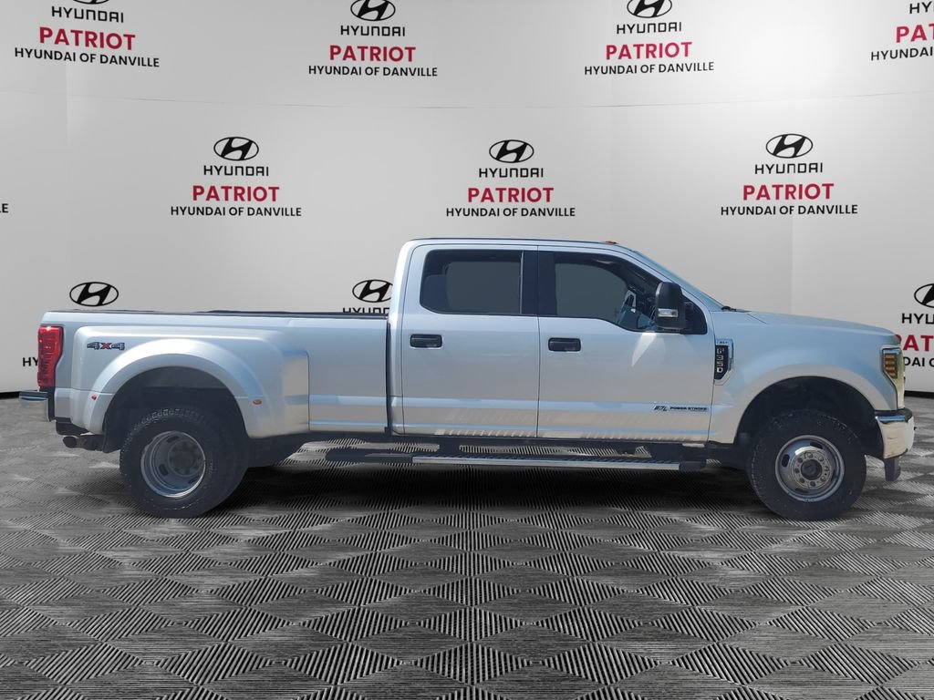 Used 2019 Ford F350 XLT AWD/4WD image 2