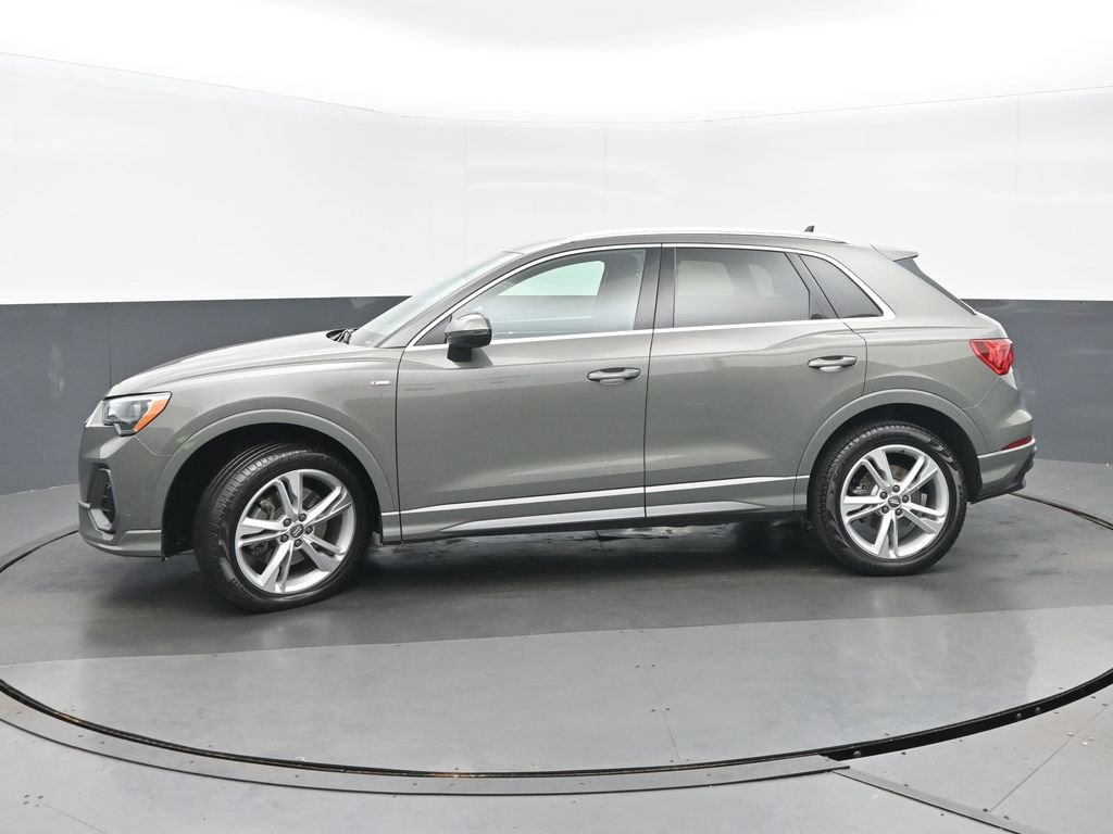 Used 2020 Audi Q3 2.0T Premium w/ Convenience Package AWD/4WD image 6