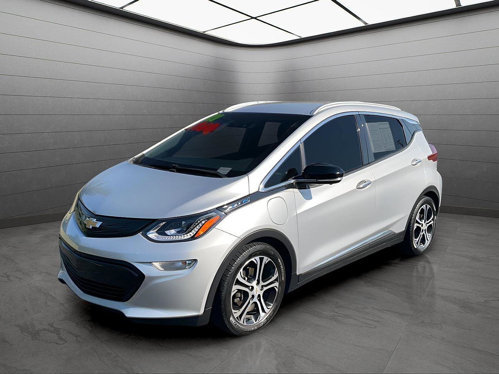Used 2021 Chevrolet Bolt Premier w/ Infotainment Package image 1