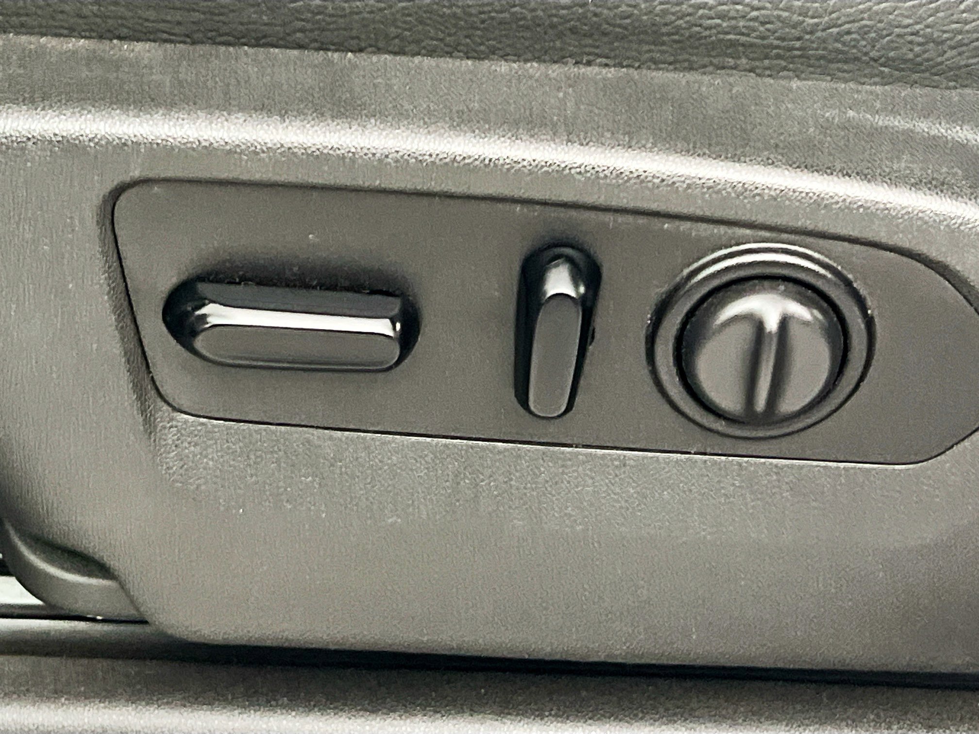 Used 2020 GMC Sierra 1500 Denali w/ Technology Package image 15