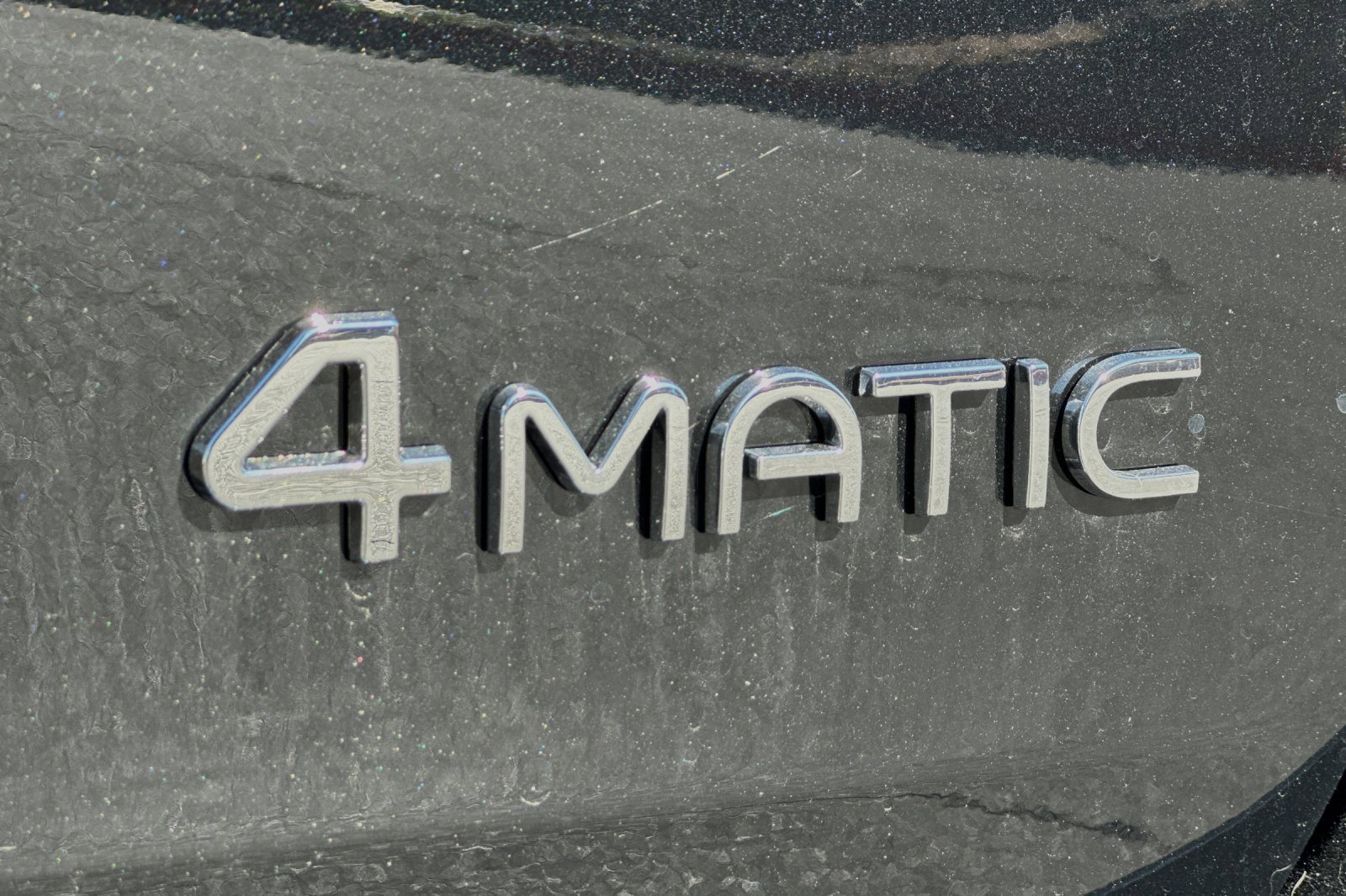 Used 2024 Mercedes-Benz EQB 300 4MATIC image 34