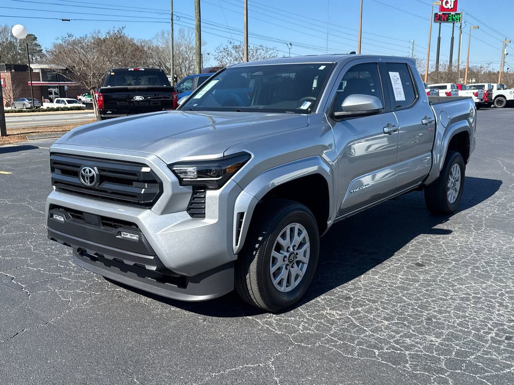 Used 2024 Toyota Tacoma SR5 RWD image 3