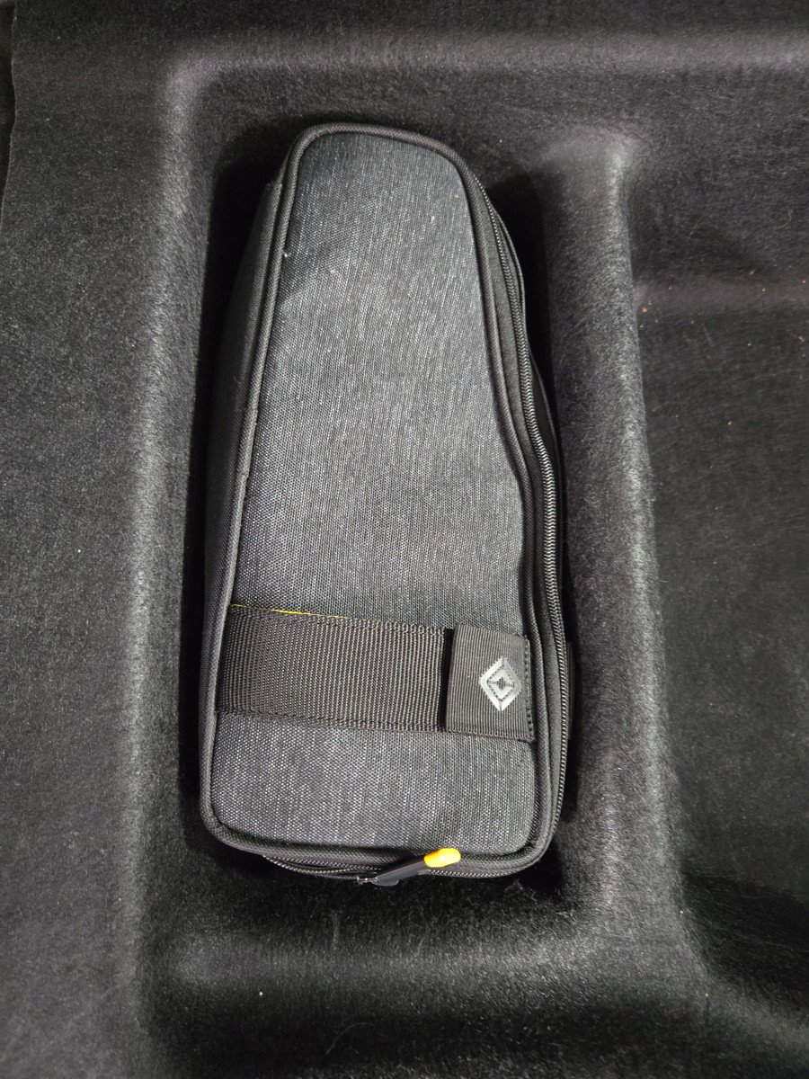 Used 2024 Rivian R1S Adventure AWD/4WD image 34