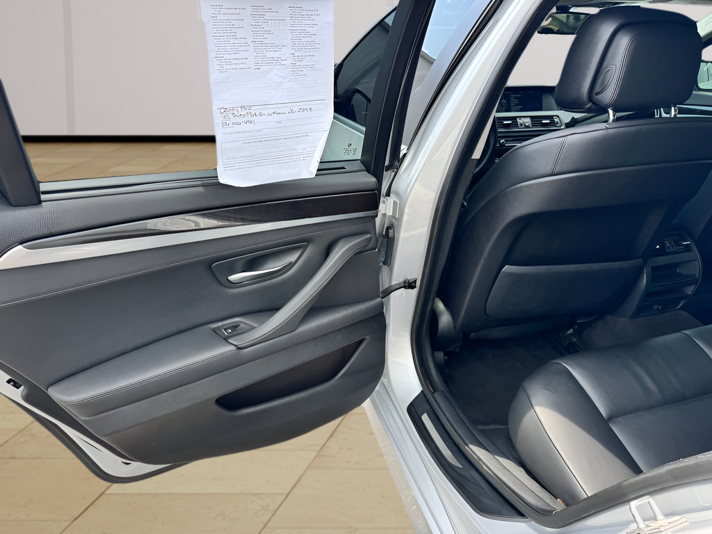 Used 2011 BMW 535i Sedan RWD image 18