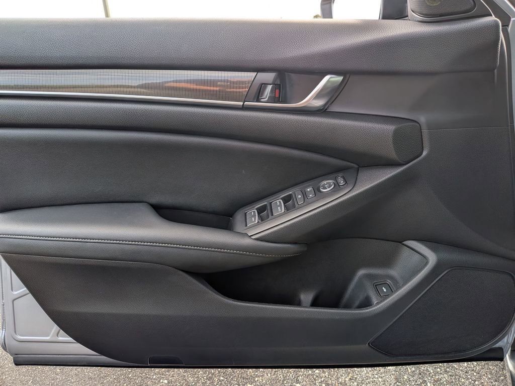 Used 2022 Honda Accord Sport image 31
