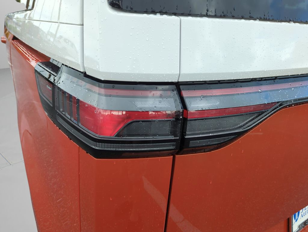 Used 2025 Volkswagen ID. Buzz Pro S Plus RWD image 43