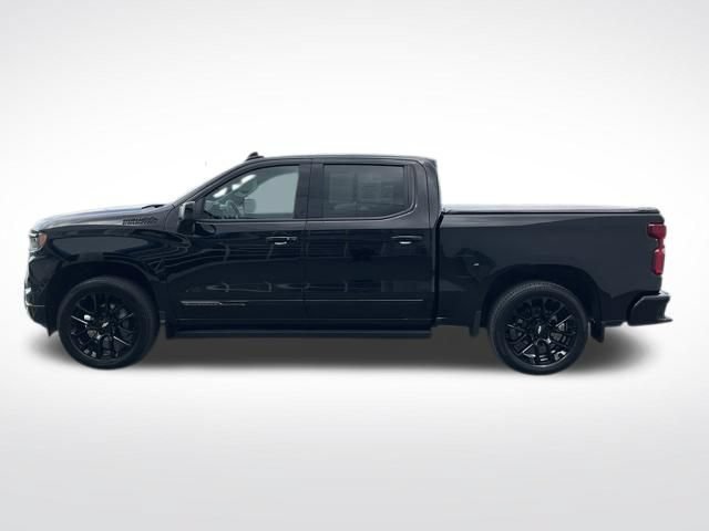 Used 2024 Chevrolet Silverado 1500 High Country w/ Midnight Edition AWD/4WD image 13