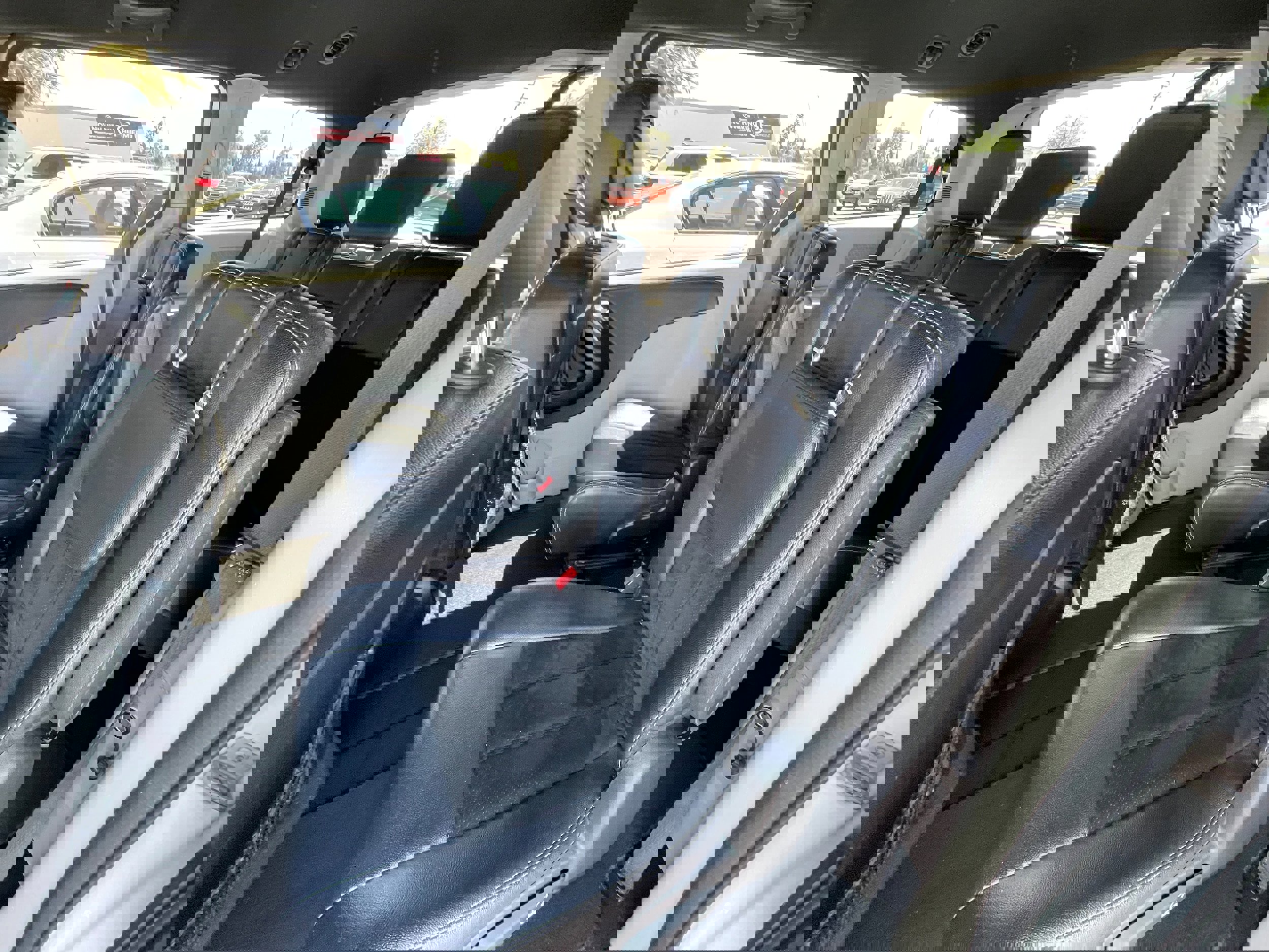 Used 2018 Dodge Grand Caravan SXT image 25