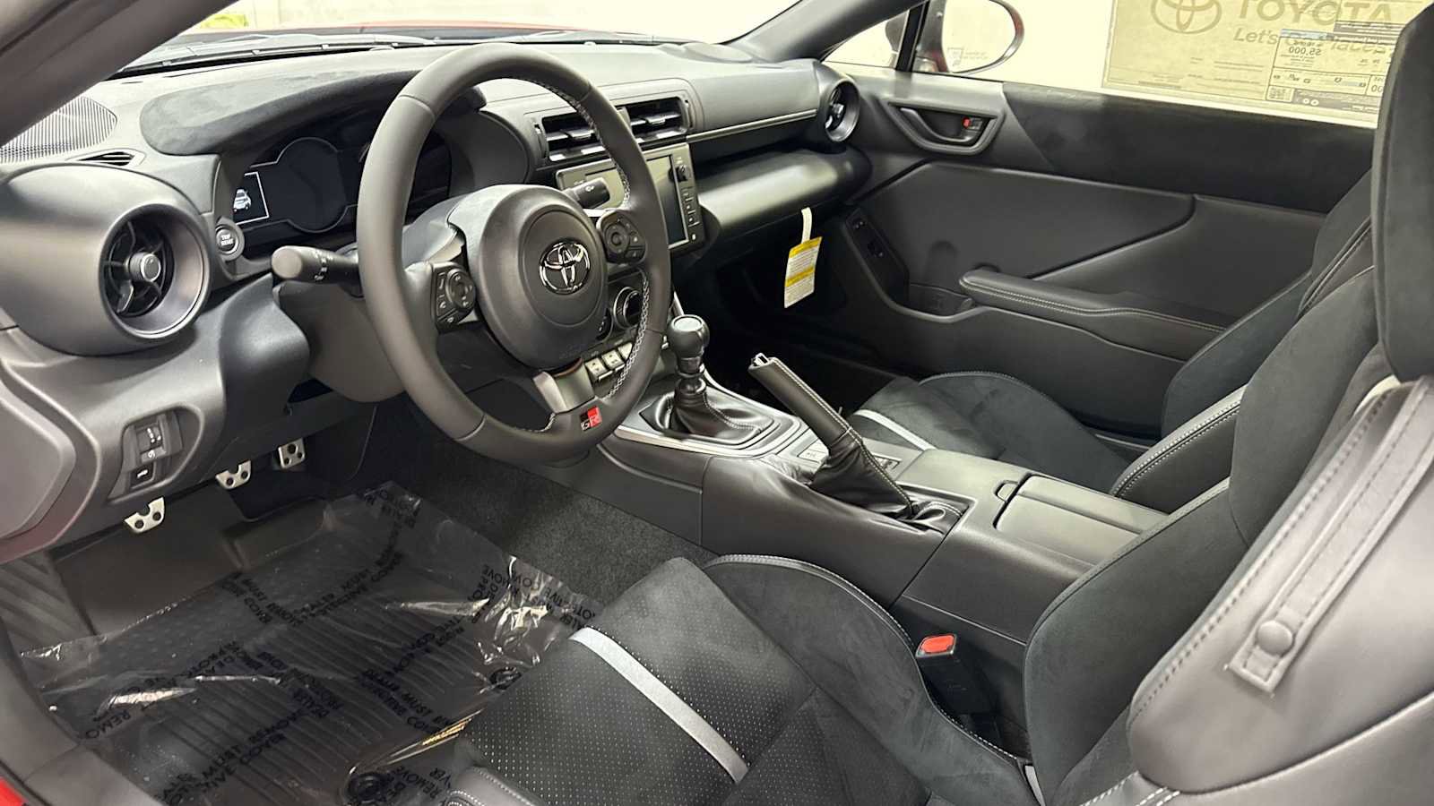 New 2025 Toyota GR86 Premium image 12
