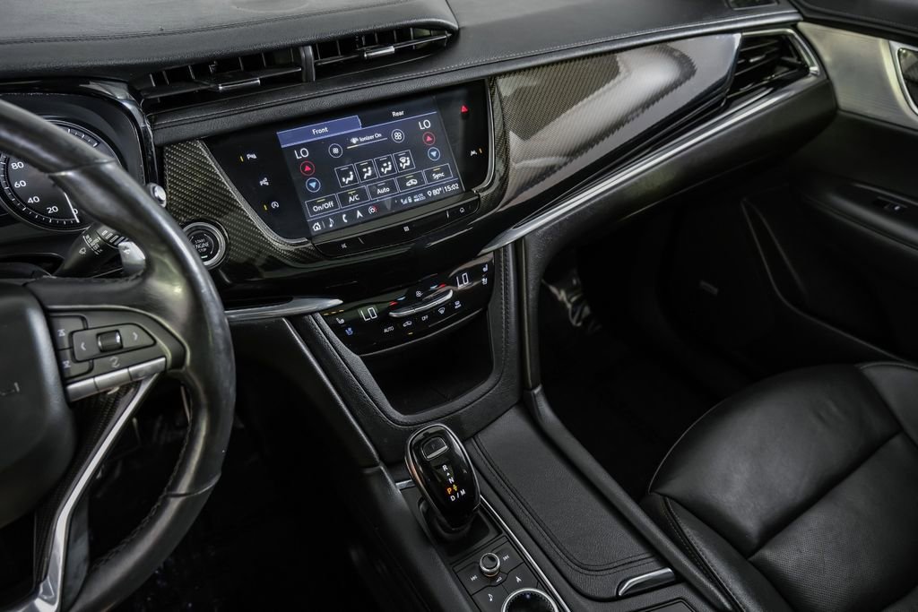 Used 2020 Cadillac XT6 Sport AWD/4WD image 28