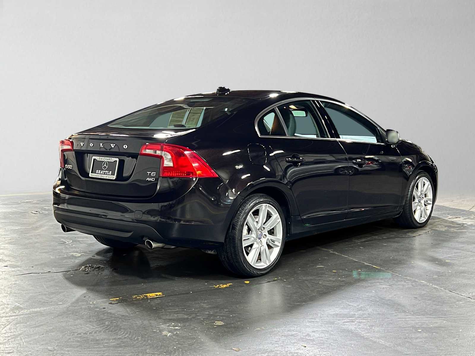 Used 2011 Volvo S60 T6 AWD/4WD image 3