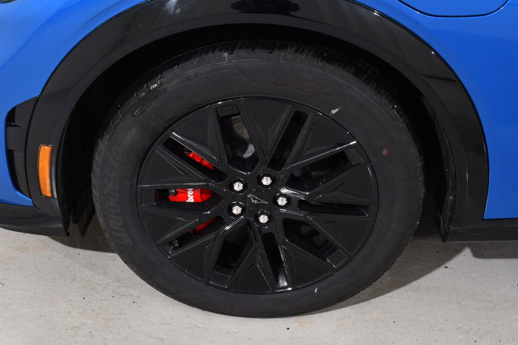 Used 2025 Ford Mustang Mach-E Premium w/ Sport Appearance Package image 23