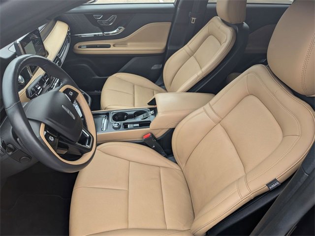 Certified 2022 Lincoln Corsair Reserve w/ Sport Package image 13