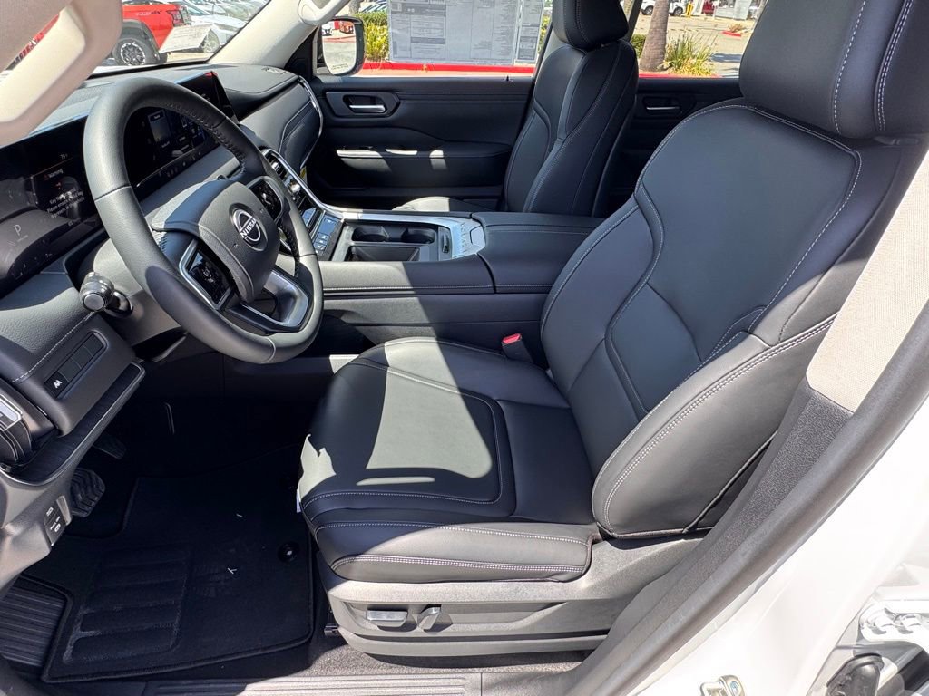 New 2026 Nissan Armada SV image 9