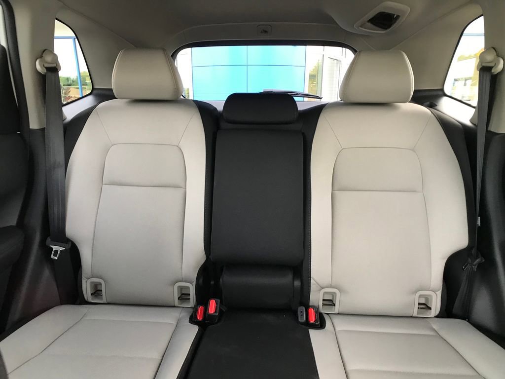 Certified 2026 Honda CR-V EX image 9