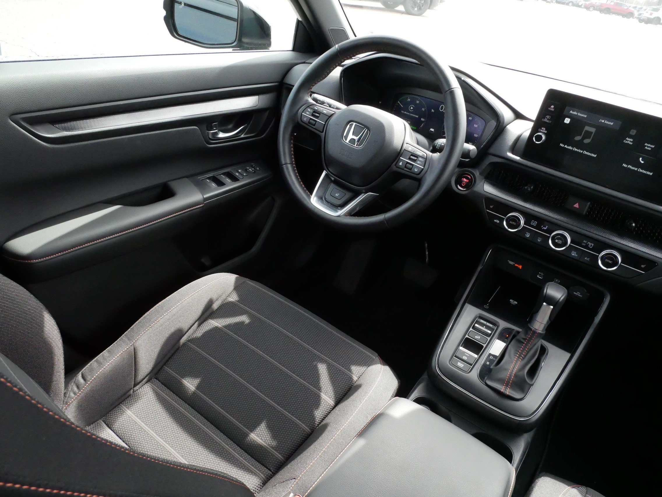 Used 2026 Honda CR-V TrailSport image 9