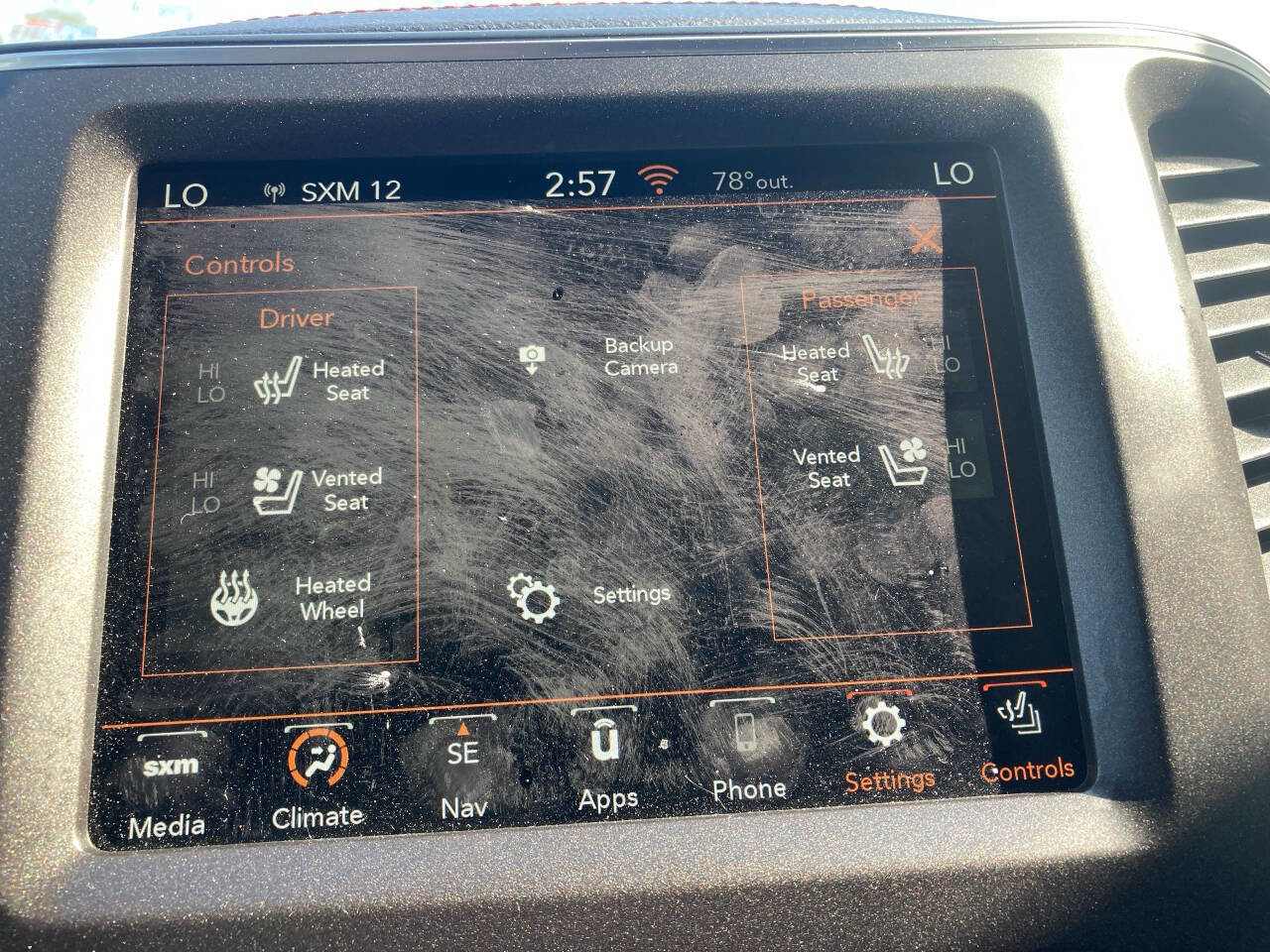 Used 2022 Jeep Cherokee Trailhawk w/ Sun, Sound & Nav Group image 31