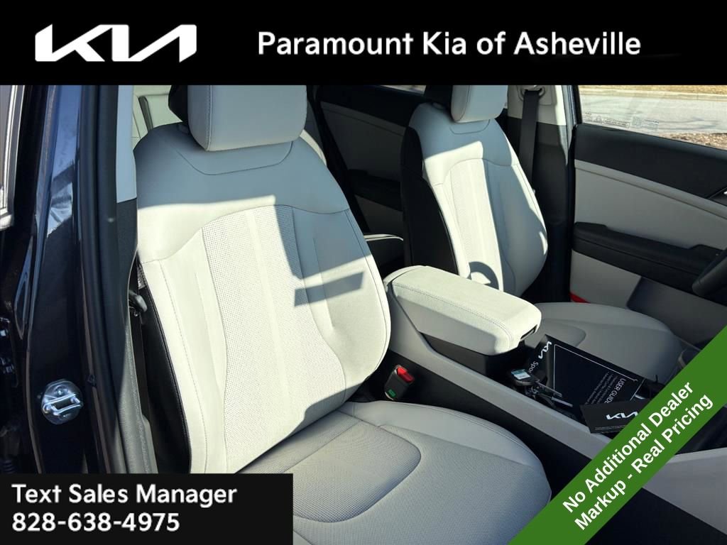 New 2026 Kia Sportage EX image 21