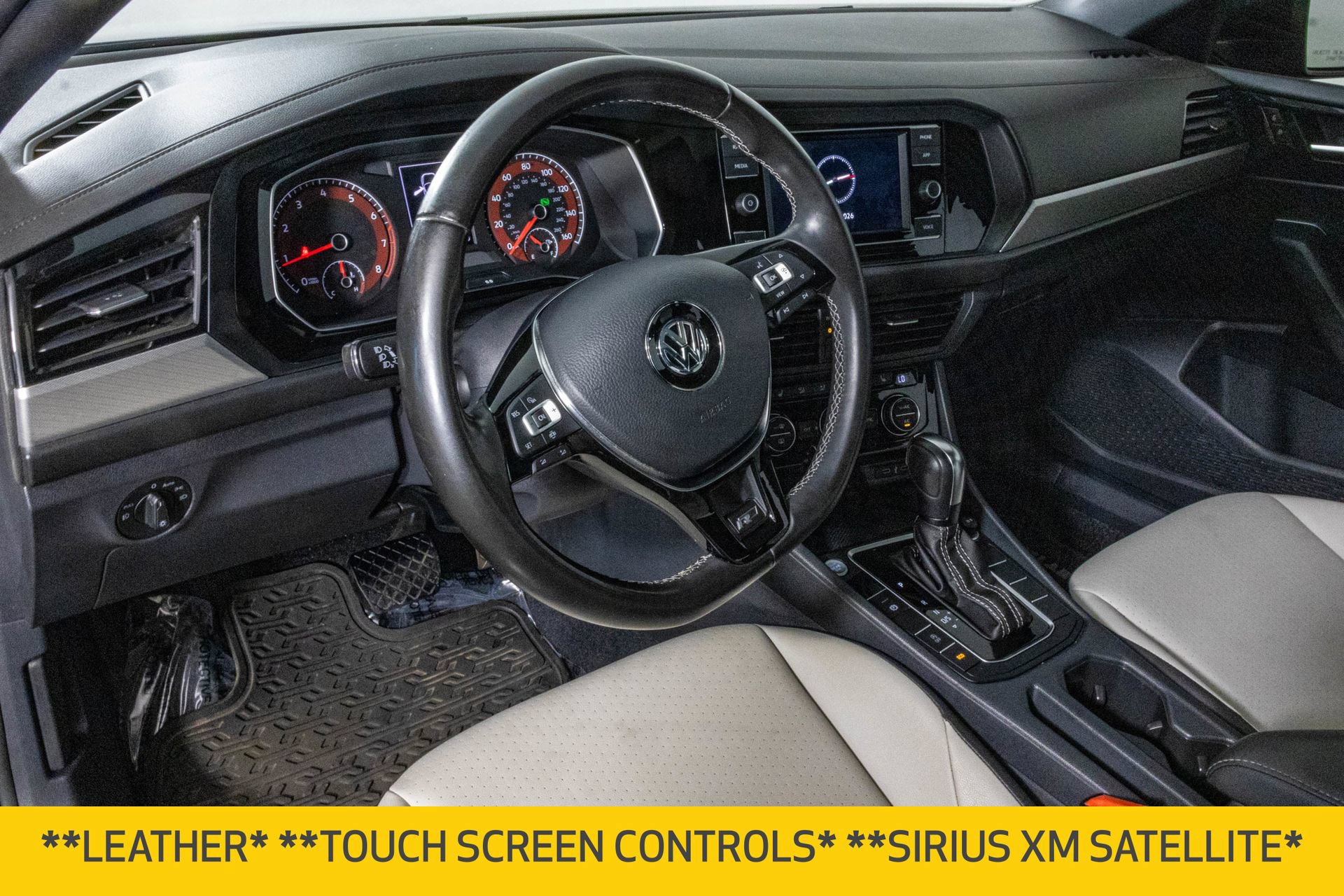 Used 2020 Volkswagen Jetta R-Line FWD image 5