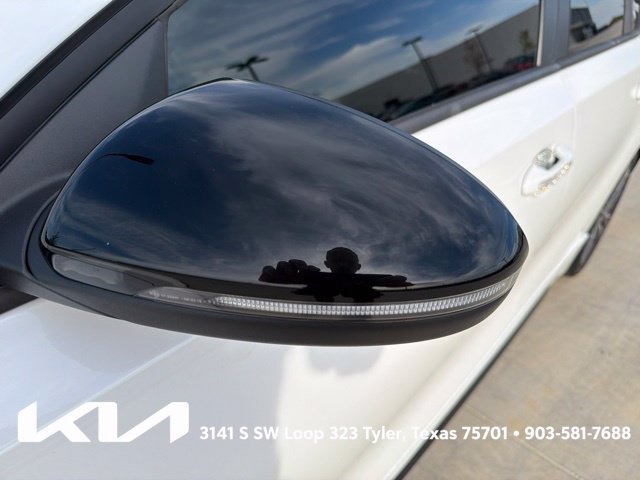 Used 2022 Kia Forte GT-Line w/ GT-Line Premium Package FWD image 5