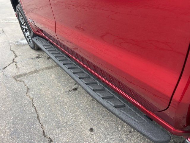 Used 2022 GMC Sierra 1500 AT4 w/ AT4 Premium Package image 9