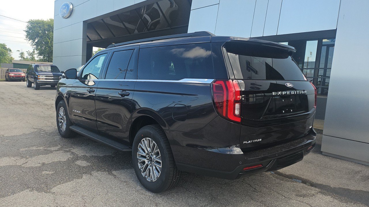 New 2027 Ford Expedition Max Platinum AWD/4WD image 4