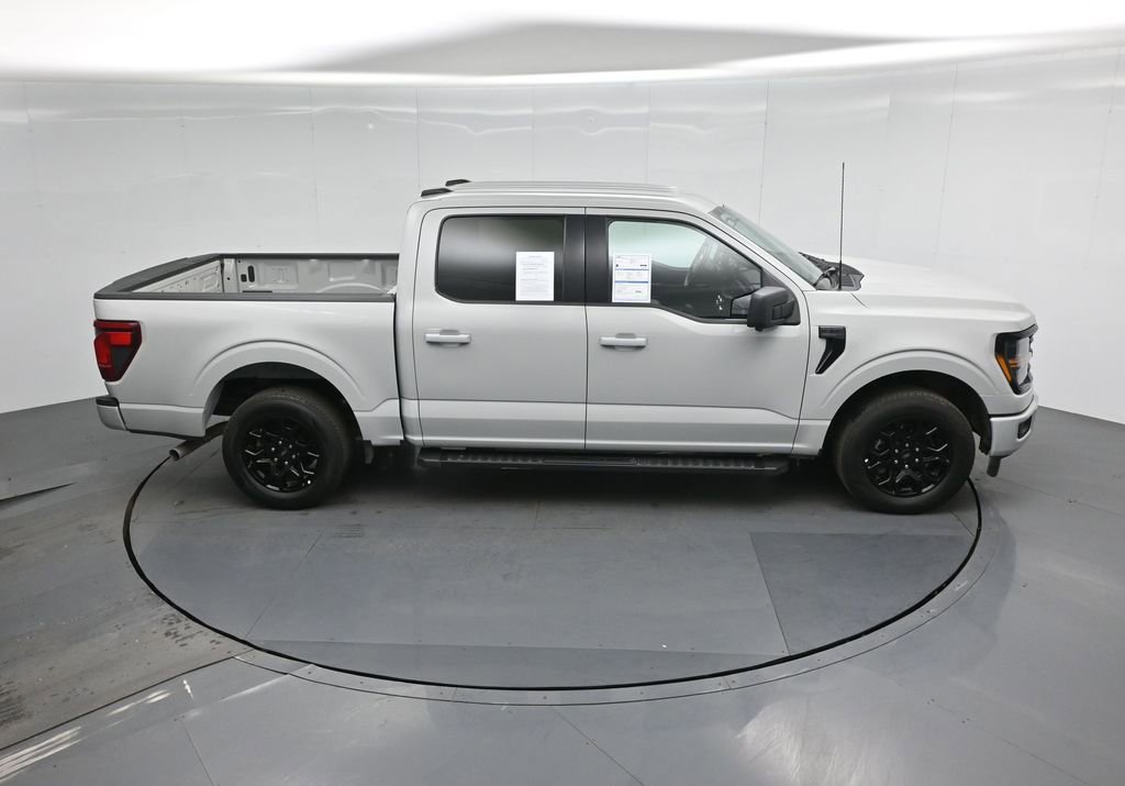 Used 2024 Ford F150 XLT w/ XLT Black Appearance Package image 40