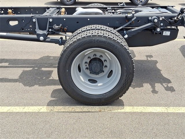 New 2024 Ford F550 4x4 Crew Cab Super Duty image 4