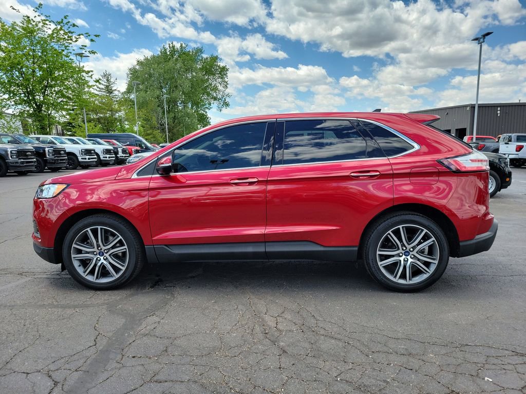Certified 2020 Ford Edge Titanium AWD/4WD image 7
