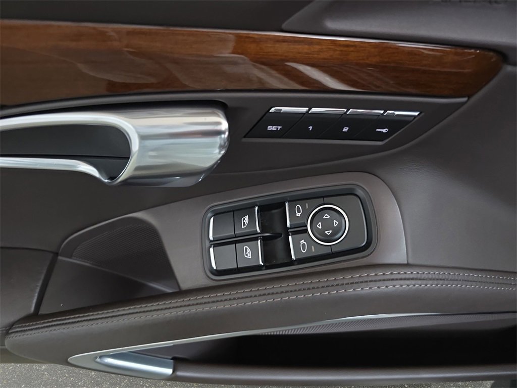 Used 2015 Porsche Boxster S image 24