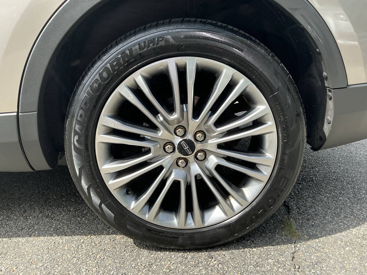 Used 2018 Lincoln MKX Reserve w/ Lincoln MKX Climate Package AWD/4WD image 10
