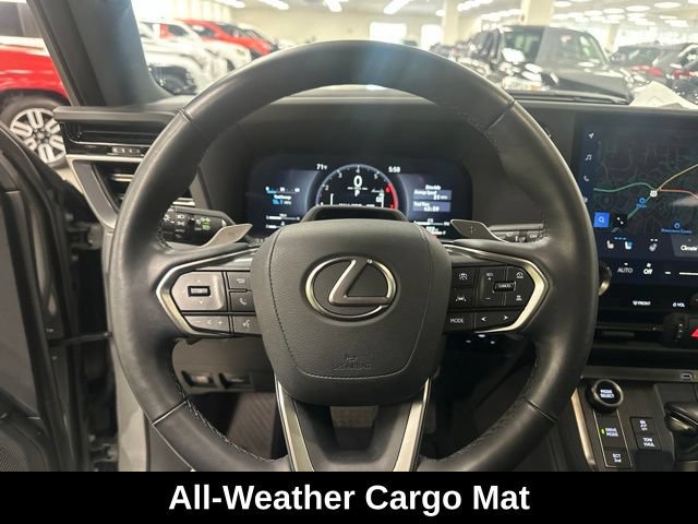 Used 2025 Lexus GX 550 w/ Accessory Package (2T) AWD/4WD image 10