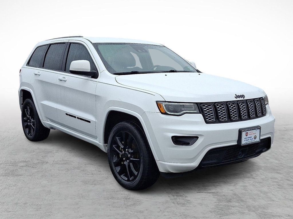 Used 2022 Jeep Grand Cherokee Laredo X image 7