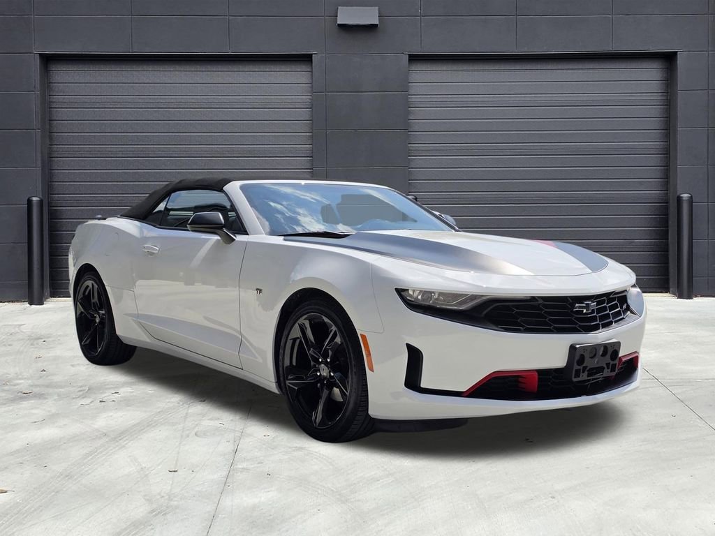 Used 2023 Chevrolet Camaro LT w/ RS Package image 8