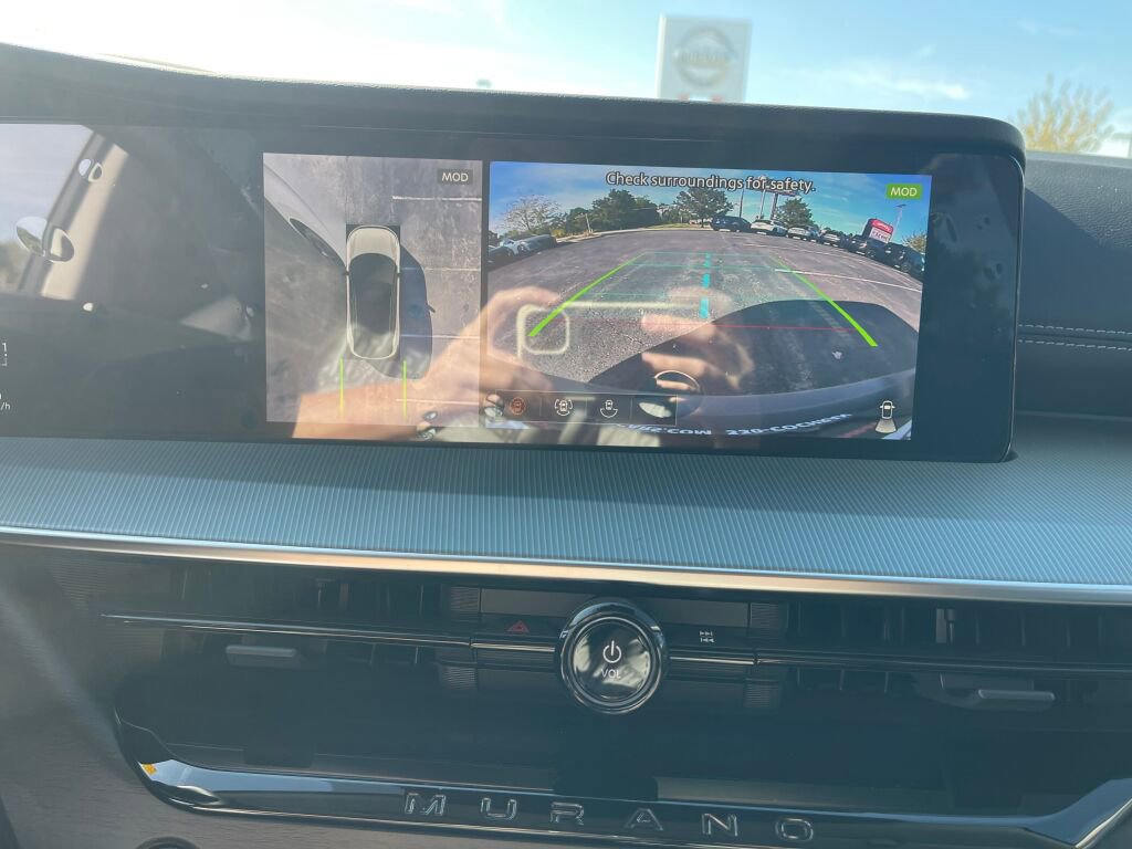 New 2026 Nissan Murano SL image 9