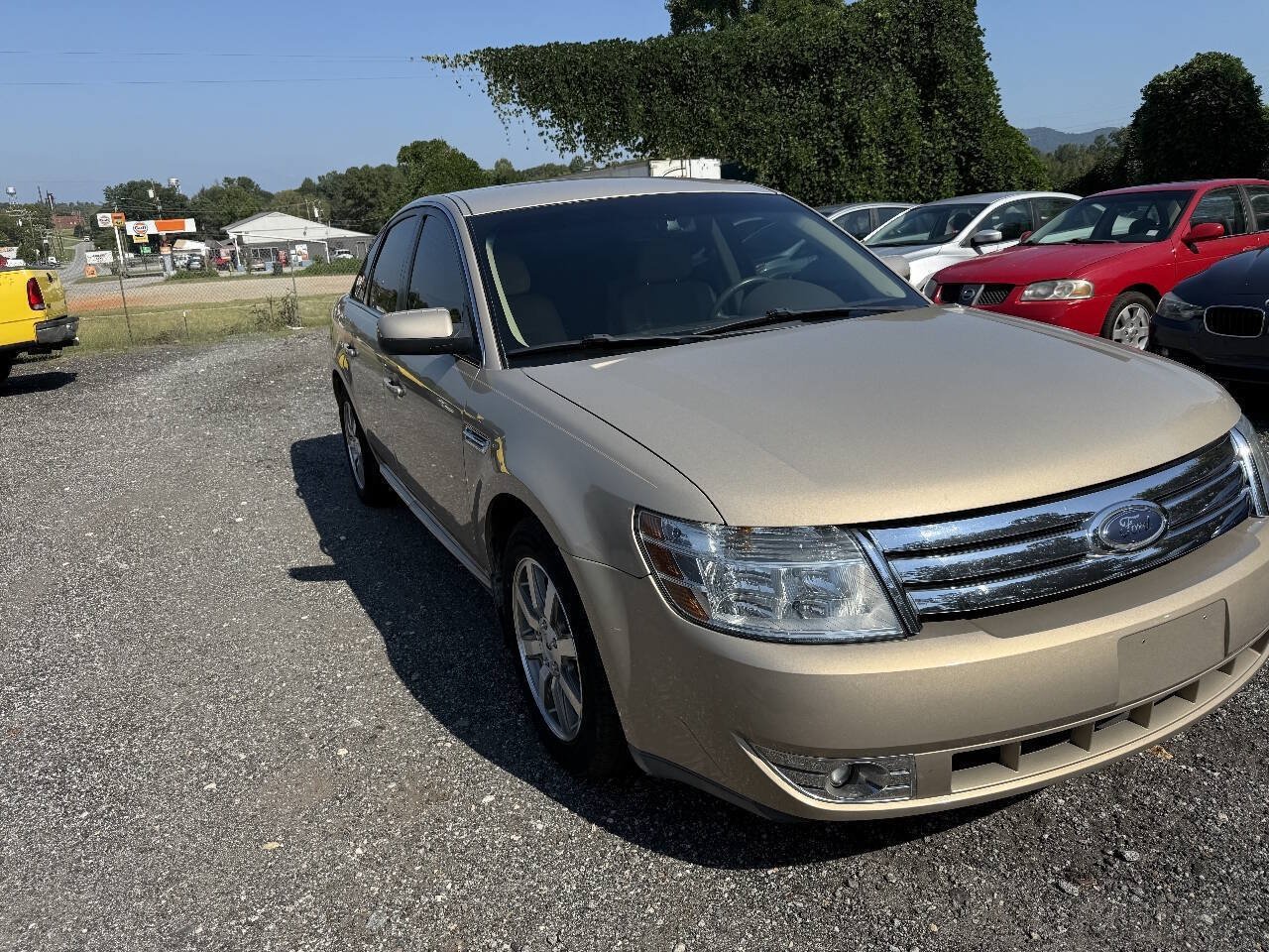 Used 2008 Ford Taurus SEL FWD image 11