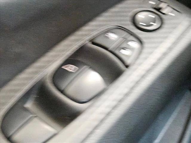 Used 2025 Nissan Altima 2.5 SV FWD image 24