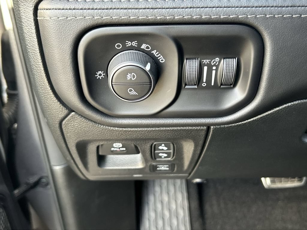 Used 2025 RAM 1500 RHO w/ RHO Level 1 Equipment Group AWD/4WD image 18