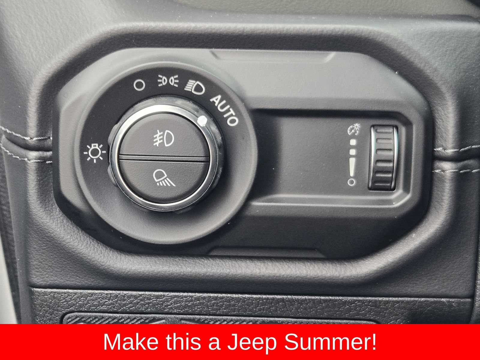 New 2026 Jeep Gladiator Mojave AWD/4WD image 30