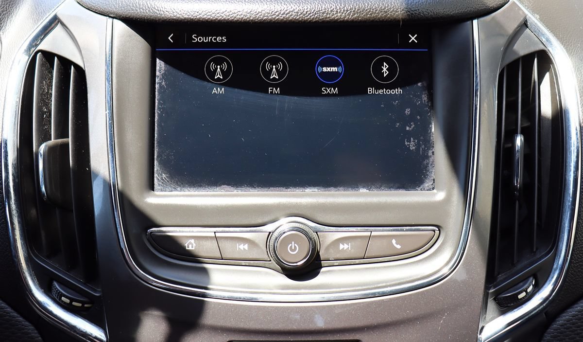 Used 2019 Chevrolet Cruze LT w/ Convenience Package FWD image 47