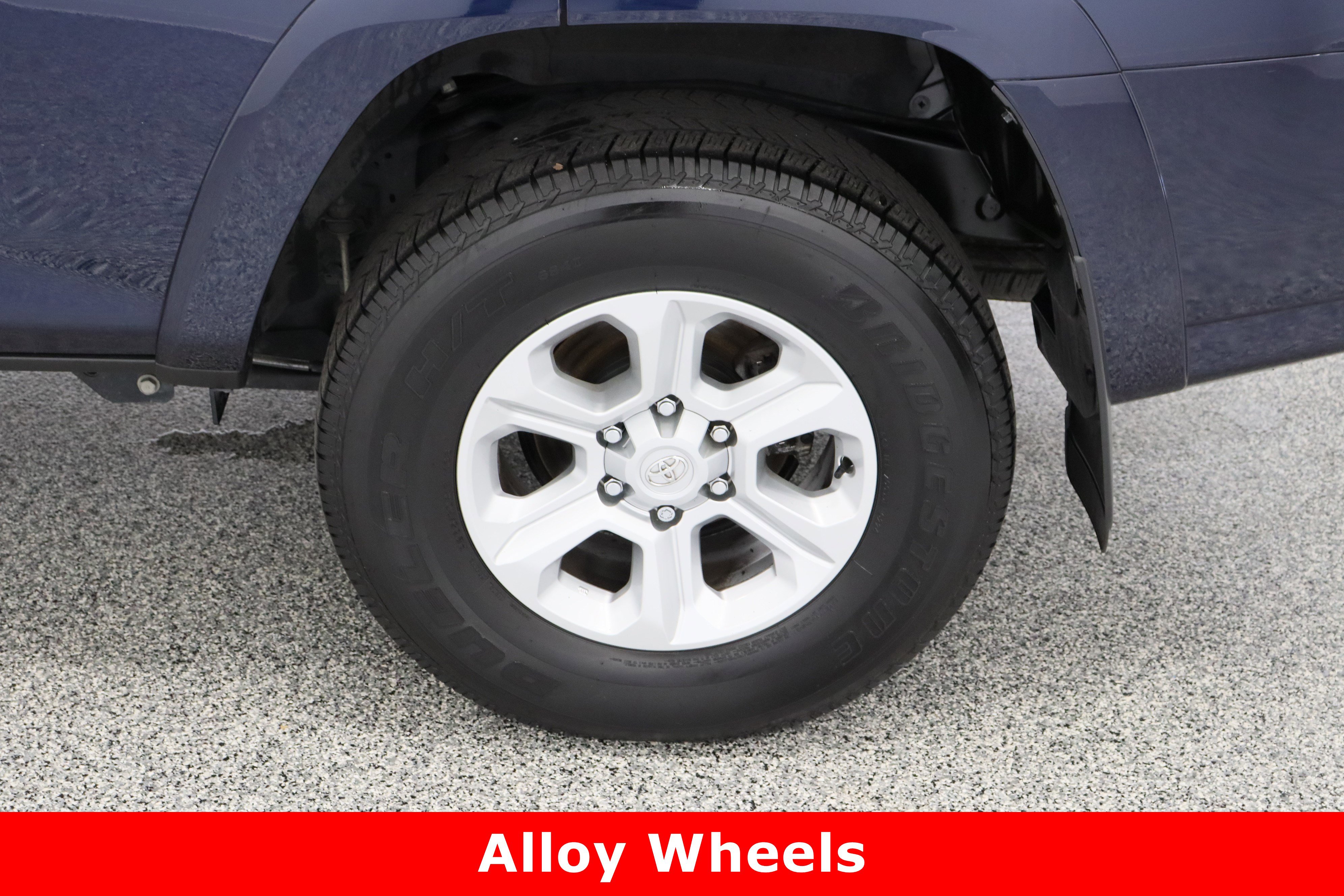 Used 2024 Toyota 4Runner SR5 image 10