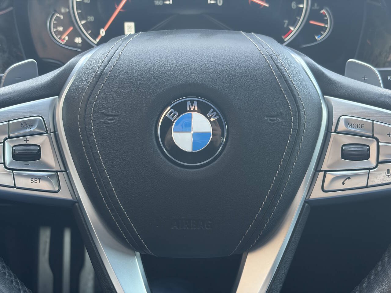 Used 2016 BMW 750i xDrive AWD/4WD image 33
