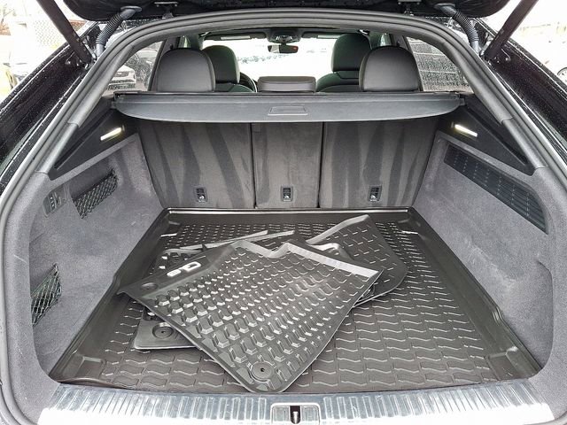 Used 2023 Audi Q8 Prestige w/ Prestige Package image 30