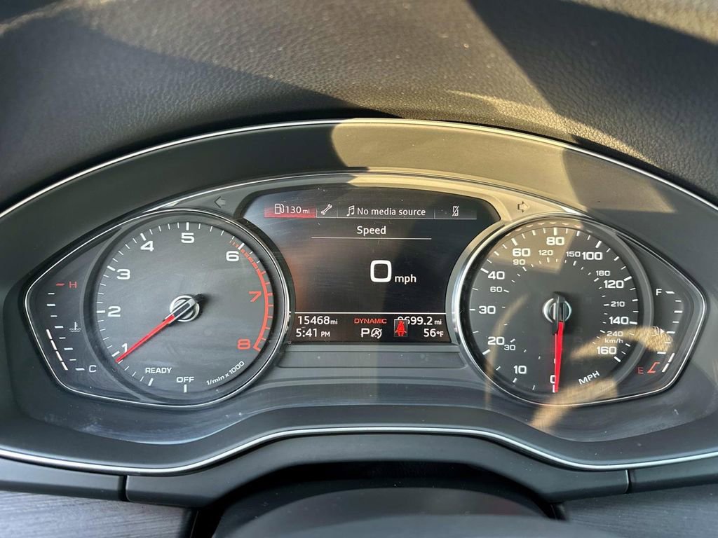 Used 2023 Audi Q5 2.0T Premium w/ Convenience Package image 16