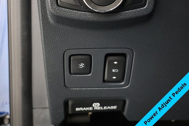 Used 2022 Ford F350 Platinum w/ Tremor Off-Road Package image 44