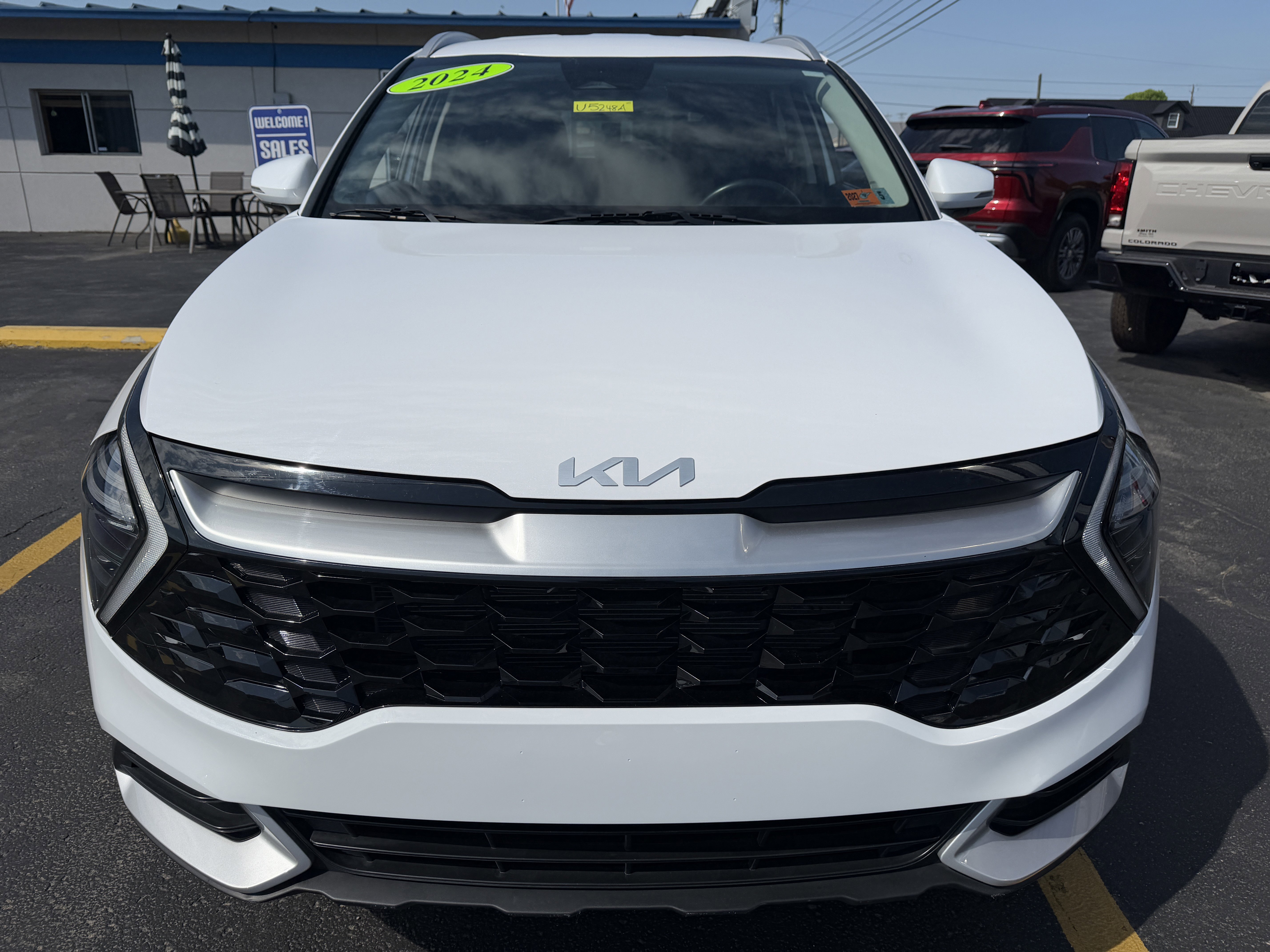 Used 2024 Kia Sportage EX AWD/4WD image 7
