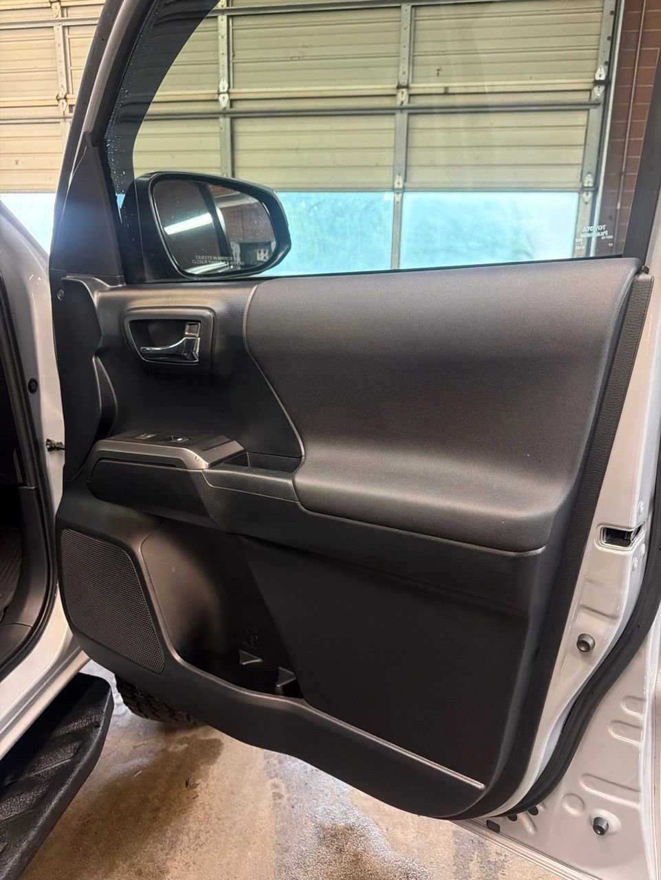 Used 2019 Toyota Tacoma TRD Off-Road w/ TRD Premium Off Road Package AWD/4WD image 26