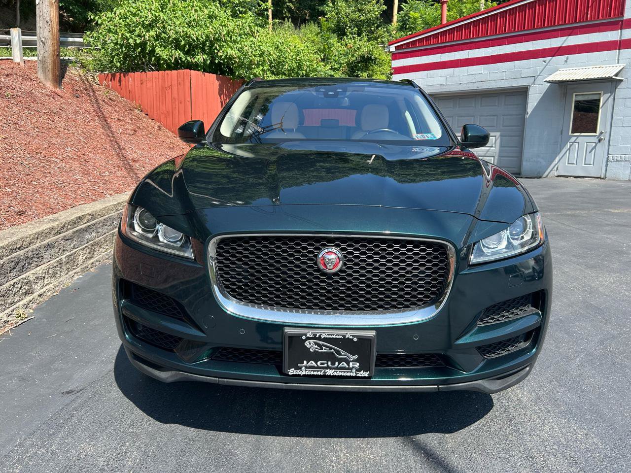 Used 2018 Jaguar F-PACE Premium AWD/4WD image 8